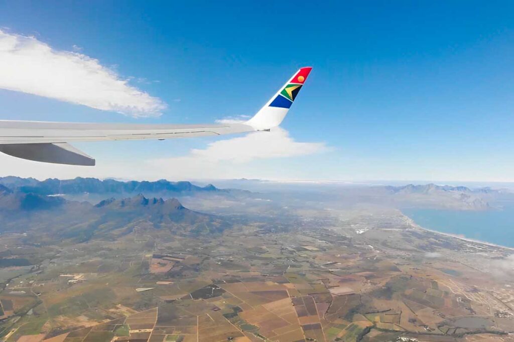 aeropuerto 3lunas sudafrica 1.jpg