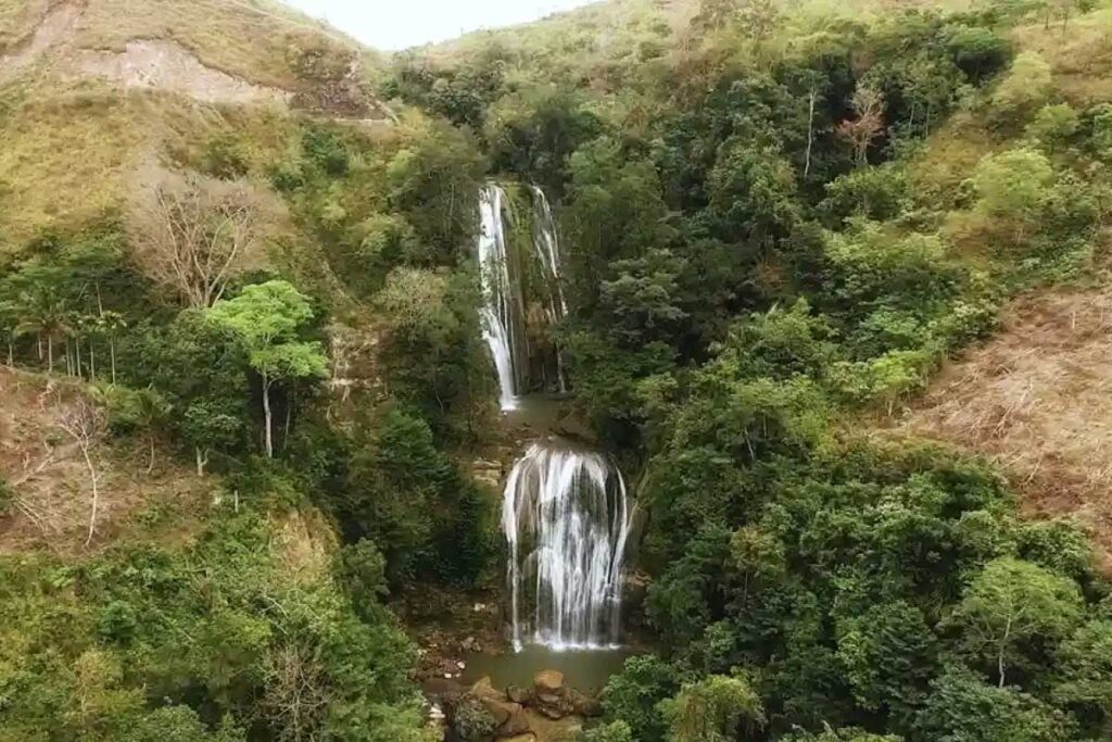 air terjun kabubul