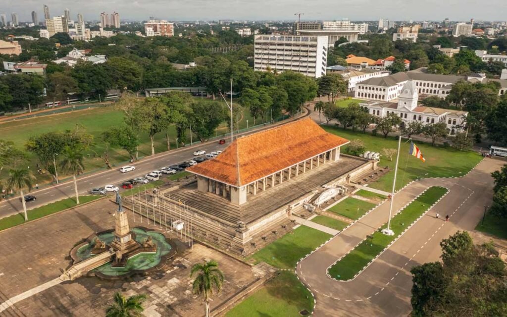 independence square in colombo